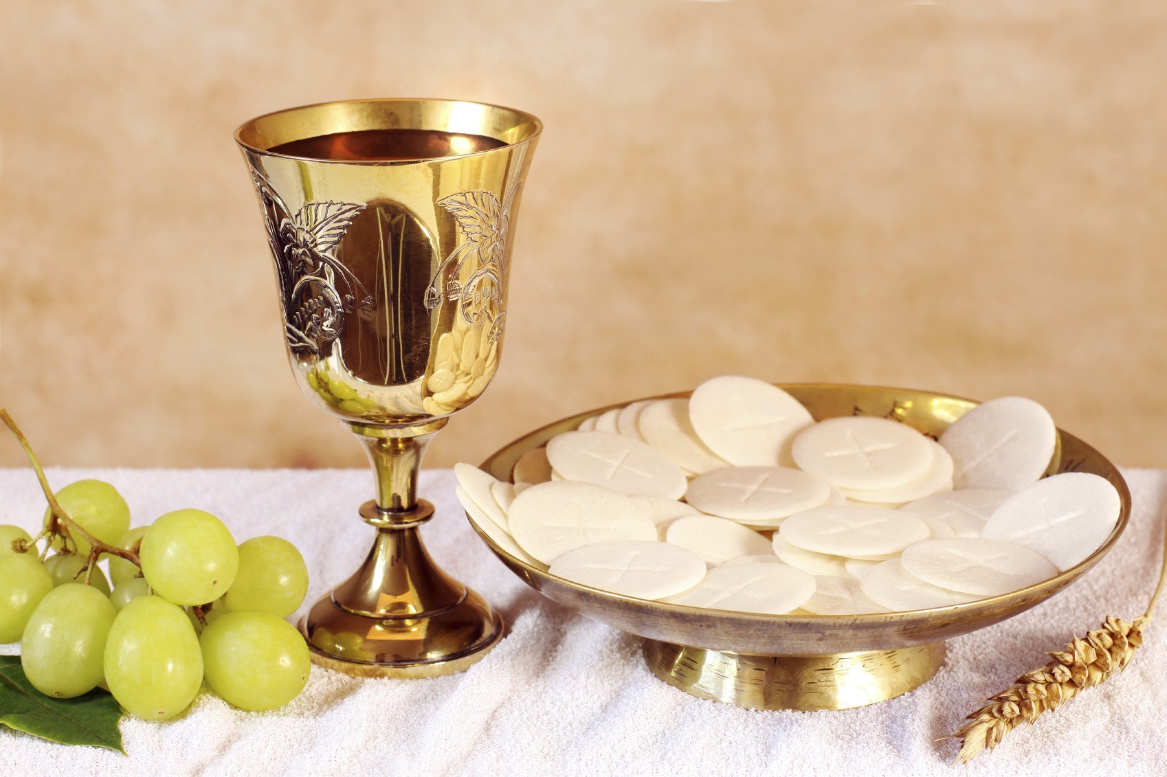 Becoming What You Eat: Living The Eucharistic Life