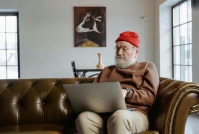 Expanding Horizons: Pursuing an IT Degree in Retirement